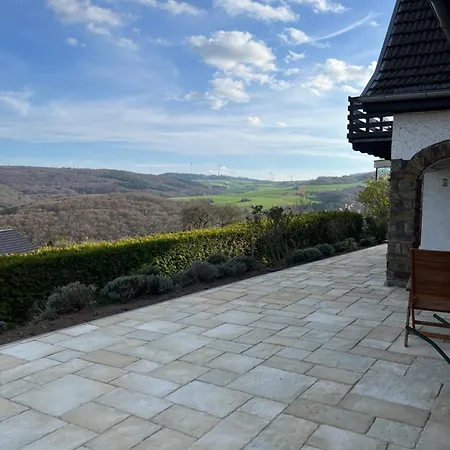 Holiday home Eifel Panoramablick Unter Der Burg Olbrueck Mit Sauna Hottub Grosser Terrasse Und Garten Ideal Fuer Familien