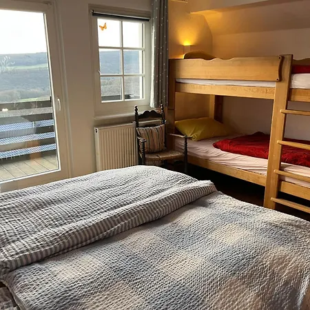 Eifel Panoramablick Unter Der Burg Olbrueck Mit Sauna Hottub Grosser Terrasse Und Garten Ideal Fuer Familien